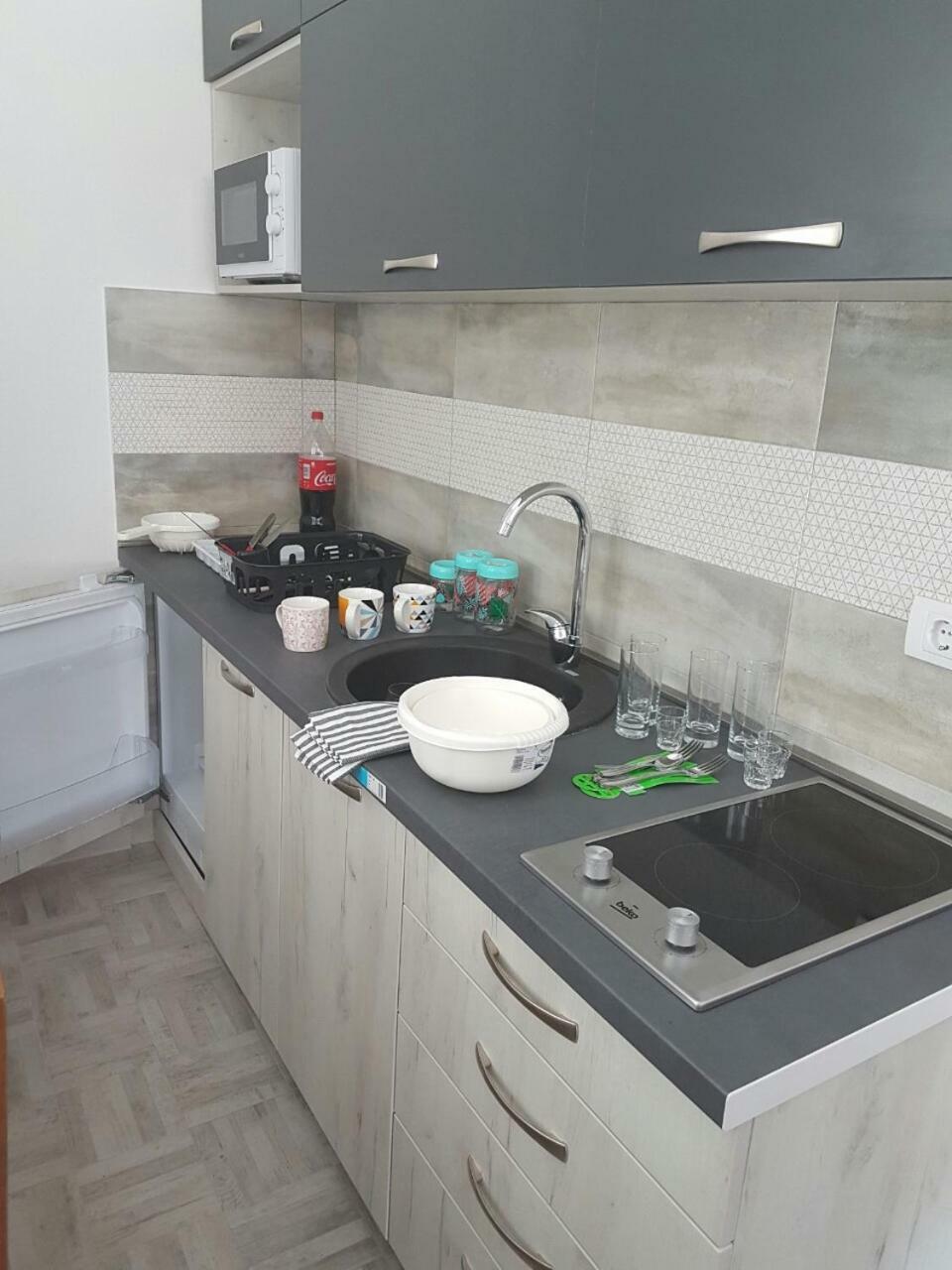 Porto Njegusi A1 Apartamento Cetinje Exterior foto